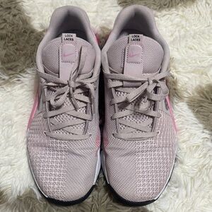 Nike Metcon Women's Soft Pink Mesh Sneakers